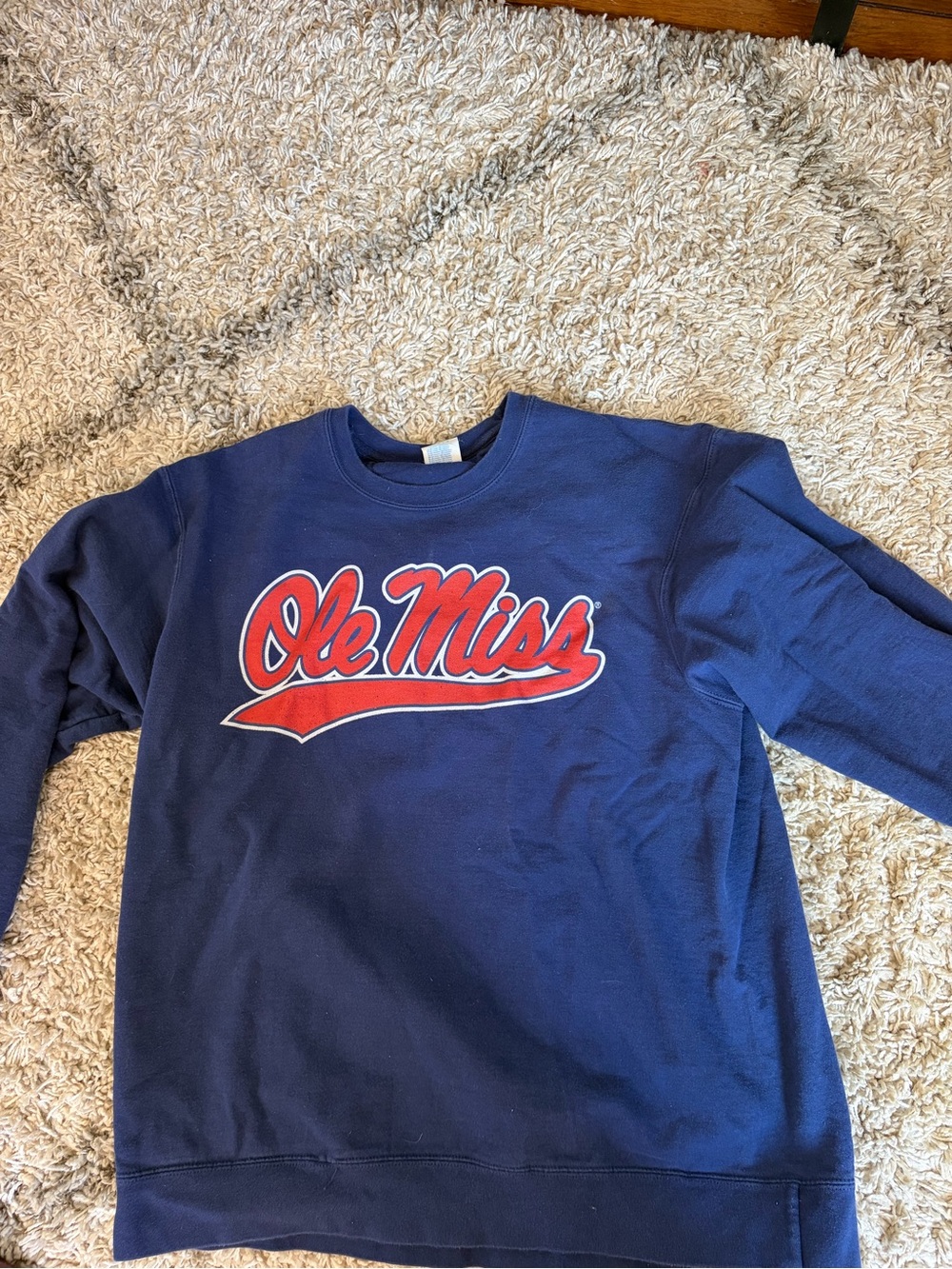 VINTAGE OLE MISS CREWNECK!